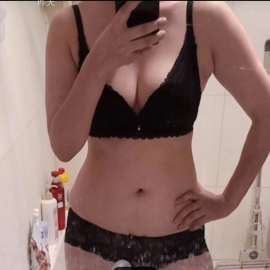 达官营地铁身材不错的小活妹子