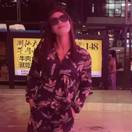 熟女蔓琳身材好