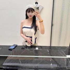 俏皮可爱杉杉老师