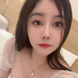 东区大胸妹妹柒柒