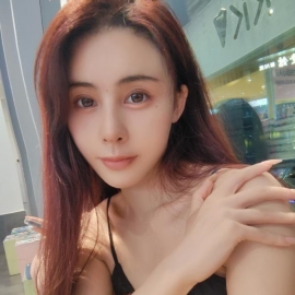 蜜桃臀健身教练