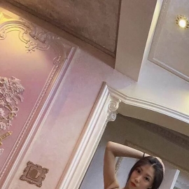 技校兼职妹子 诺诺，胸推技术过硬