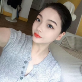 肤白虎牙妹文文