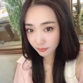 万家丽的白玫瑰
