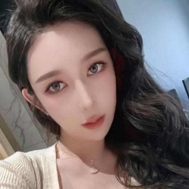 丰满肥臀桃子姐