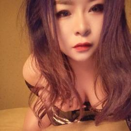 FW齐全的少妇