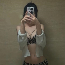 雨花粘人小妖精