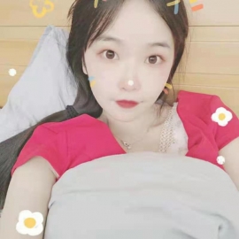 身材极好的小骚妇