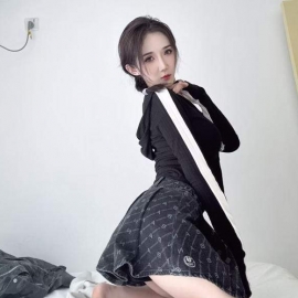 大胸美女